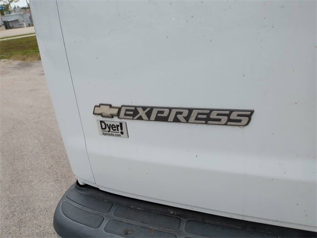 2020 Chevrolet Express 3500 LT Passenger