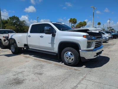 2022 Chevrolet Silverado 3500HD LTZ