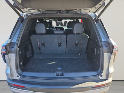 2025 Chevrolet Traverse LT 2LT