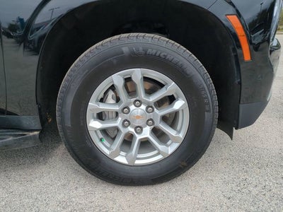 2025 Chevrolet Suburban LT