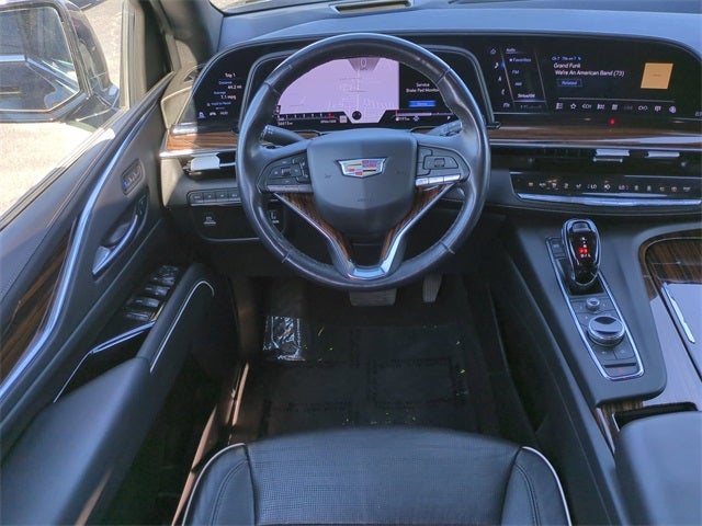 2022 Cadillac Escalade ESV Premium