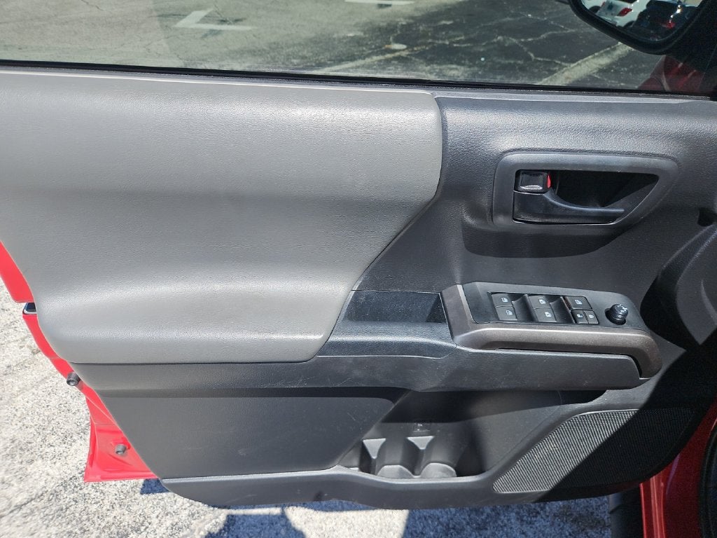 2023 Toyota Tacoma SR5 V6