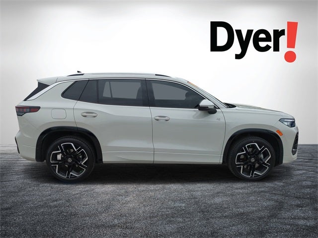 2025 Volkswagen Tiguan 2.0T SEL R-Line