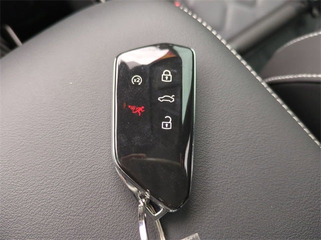 2025 Volkswagen Tiguan 2.0T SEL R-Line