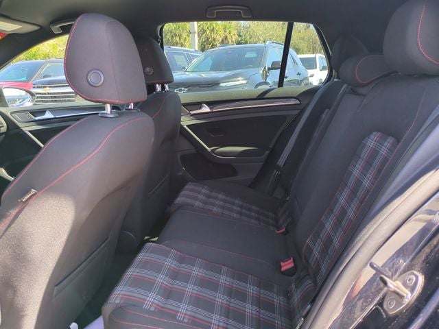 2017 Volkswagen Golf GTI Sport