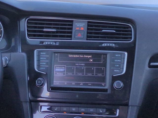 2017 Volkswagen Golf GTI Sport