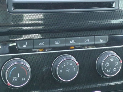 2017 Volkswagen Golf GTI Sport