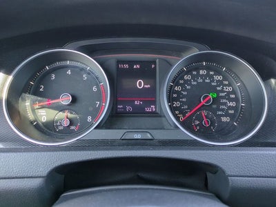 2017 Volkswagen Golf GTI Sport