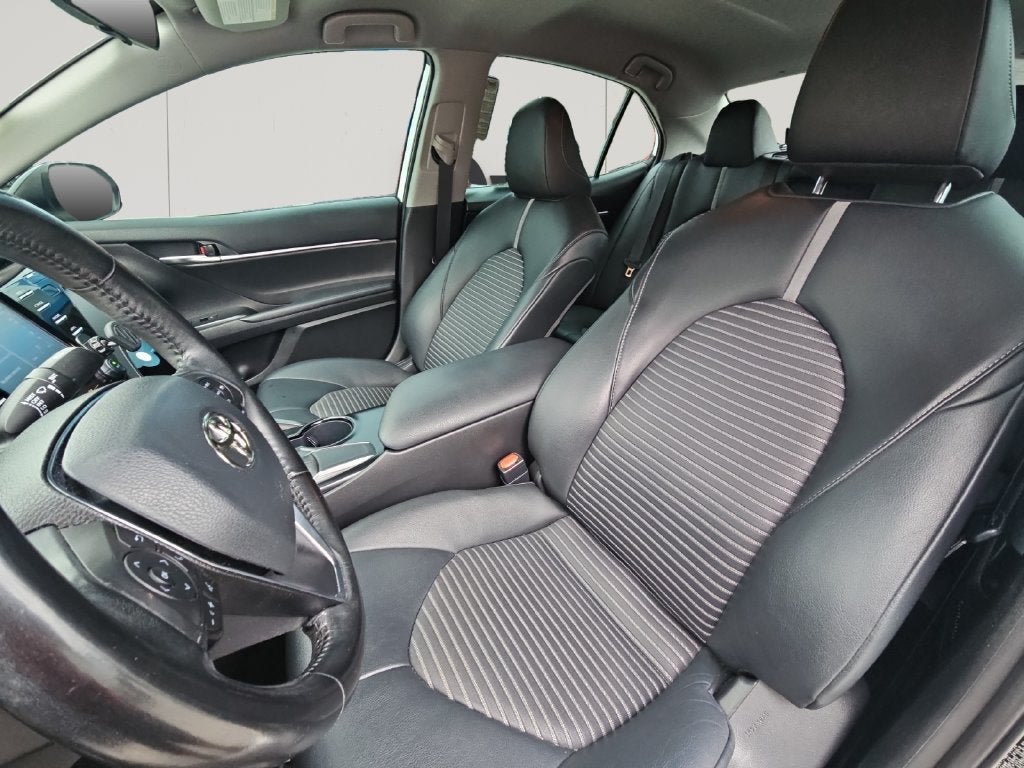 2020 Toyota Camry SE Nightshade