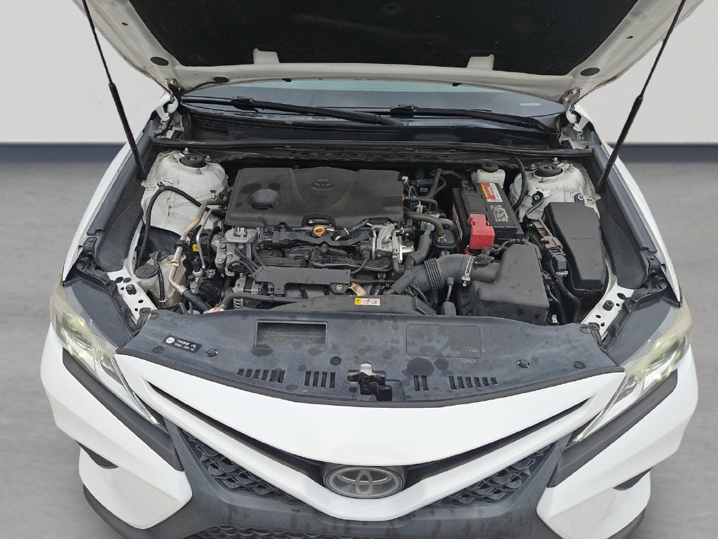 2020 Toyota Camry SE Nightshade