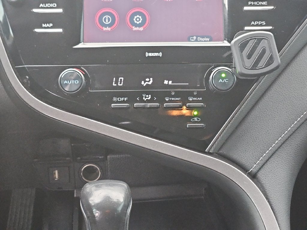 2020 Toyota Camry SE Nightshade