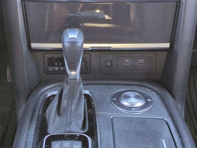 2022 Nissan Armada SL