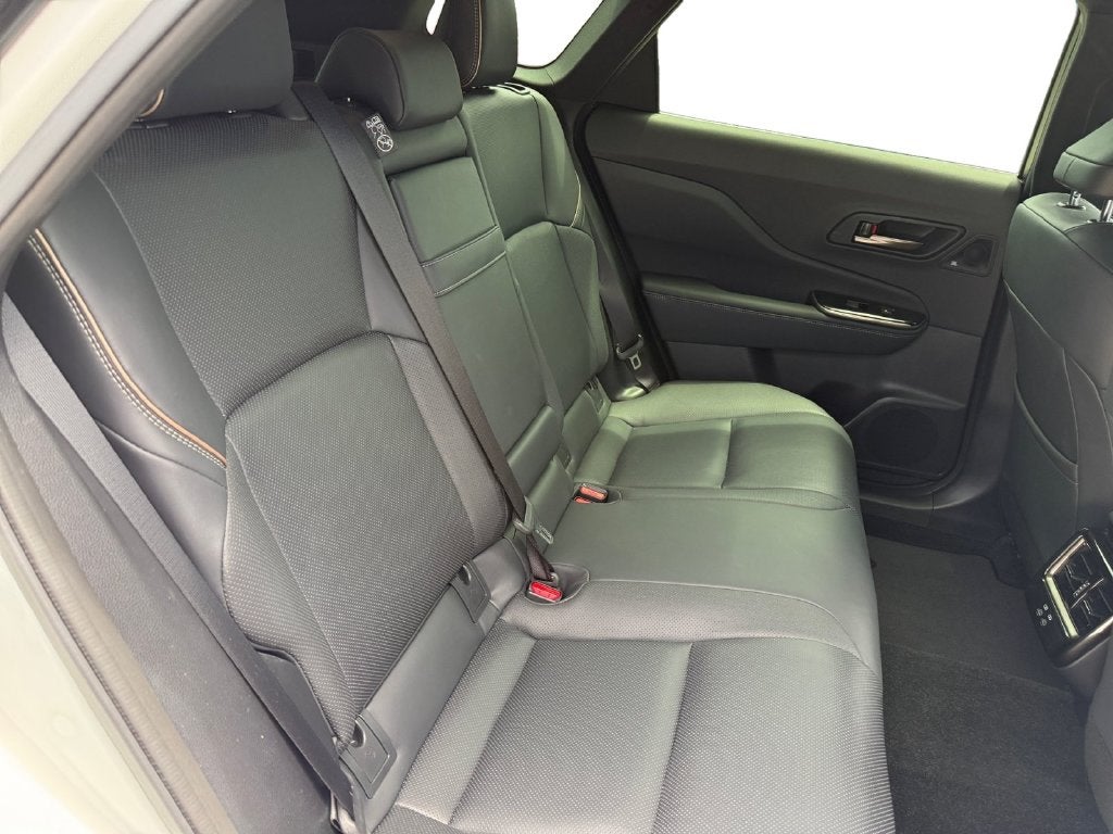 2025 Toyota Crown Signia Limited