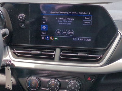 2025 Chevrolet Trax LS
