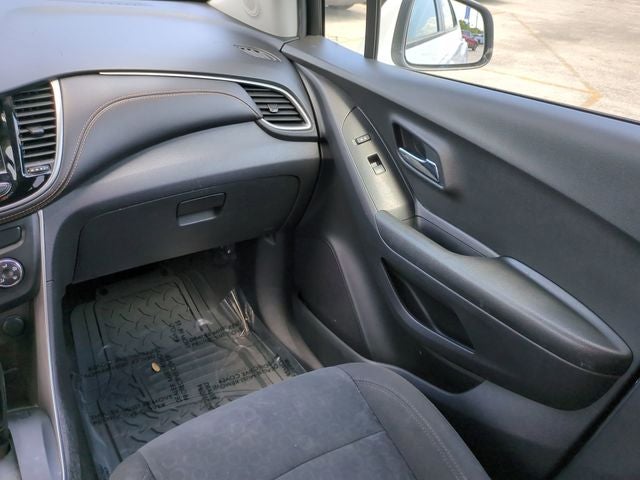2021 Chevrolet Trax LS