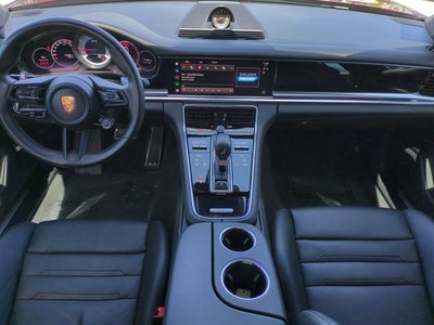 2022 Porsche Panamera Sport Turismo GTS