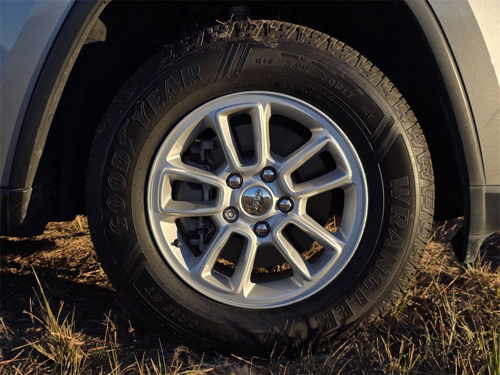 2020 Jeep Grand Cherokee Laredo E