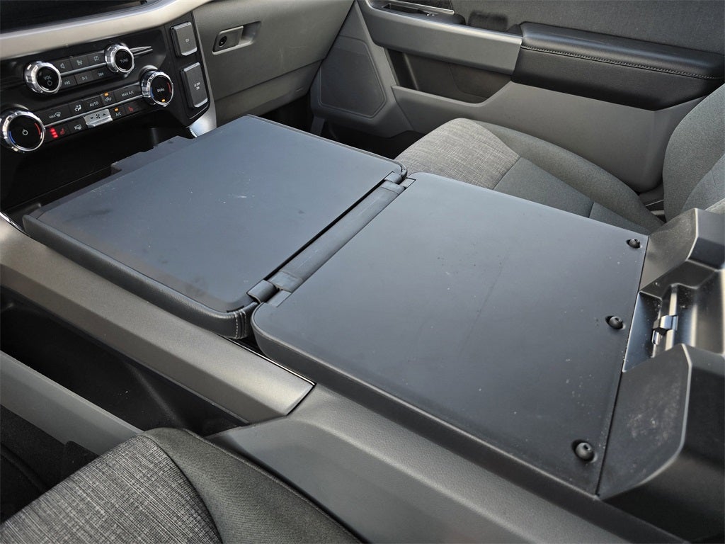 2023 Ford F-150 Lightning XLT