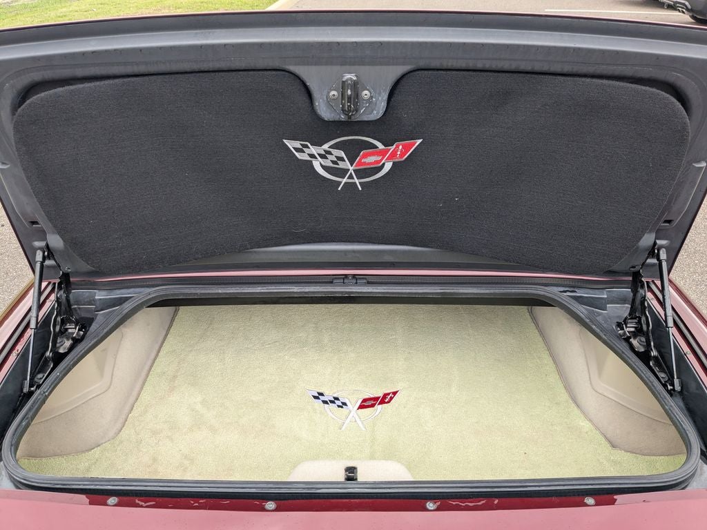 2003 Chevrolet Corvette Base