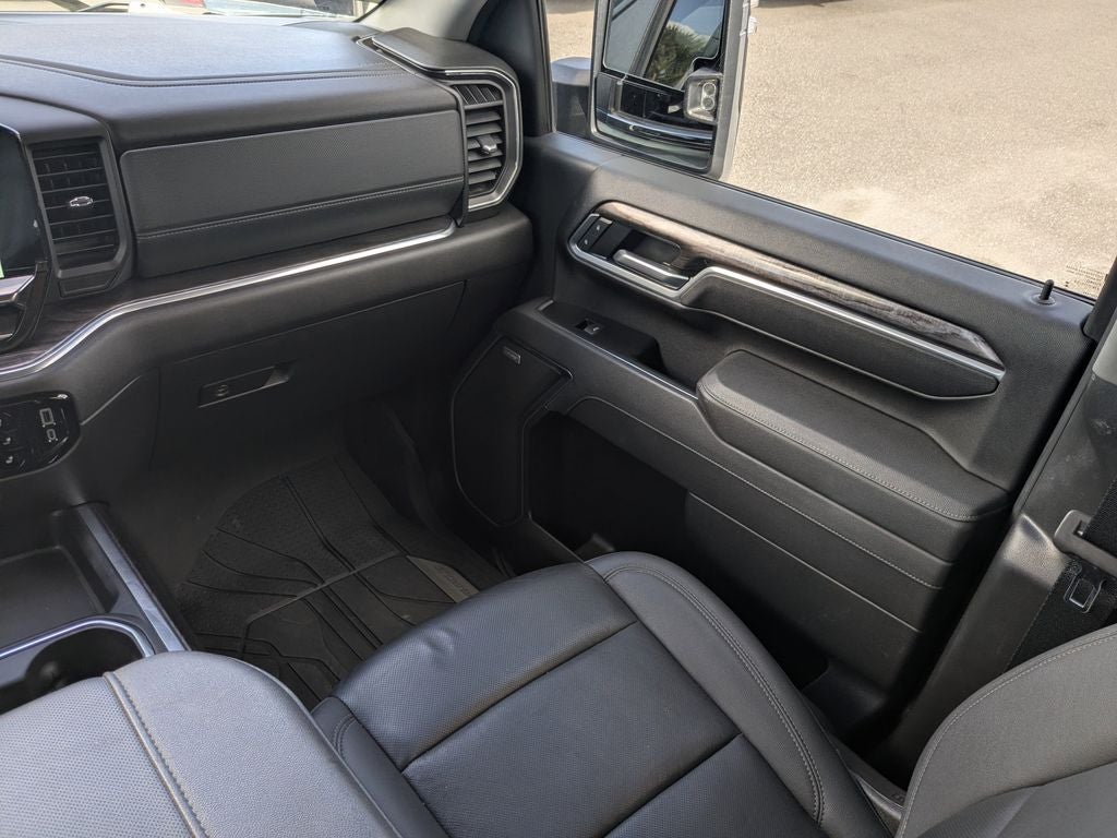 2025 Chevrolet Silverado 2500HD LTZ