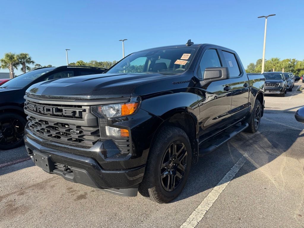 2024 Chevrolet Silverado 1500 Custom