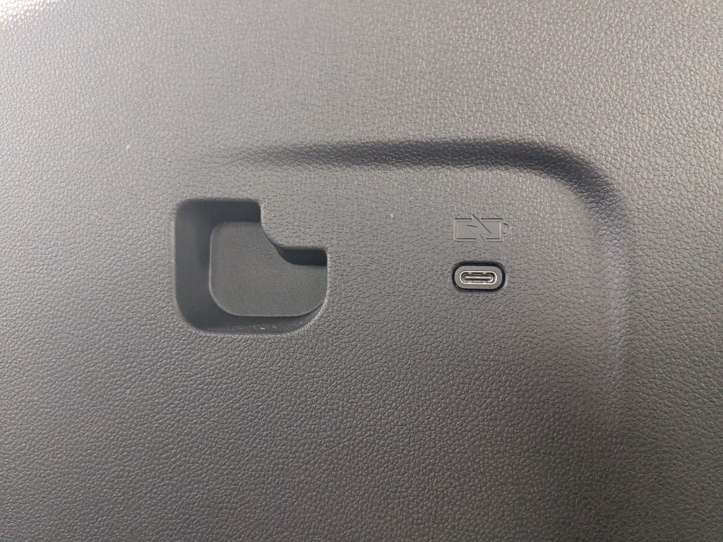 2024 Chevrolet Traverse LS