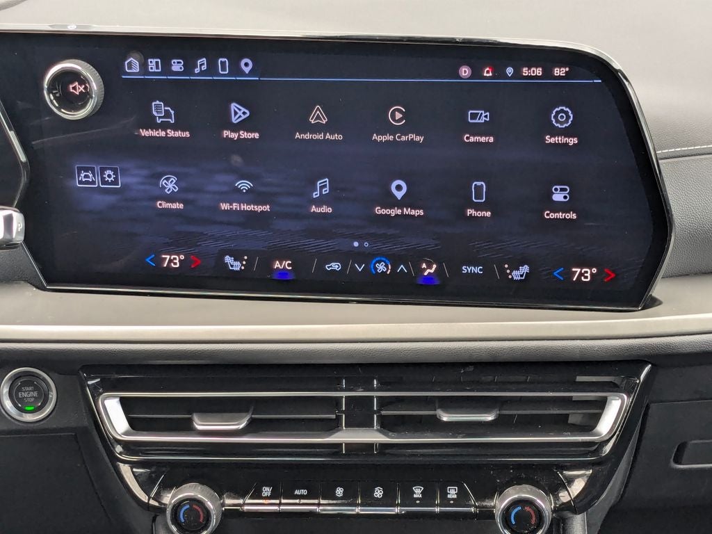 2024 Chevrolet Traverse LS