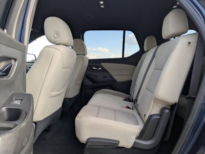 2022 Chevrolet Traverse LS