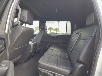 2025 Chevrolet Suburban LT