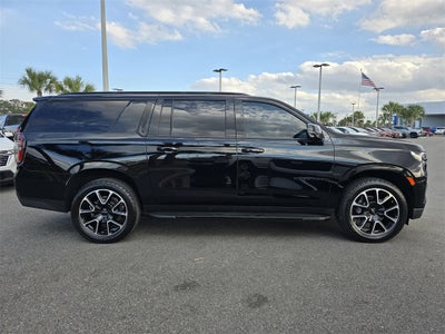 2022 Chevrolet Suburban RST