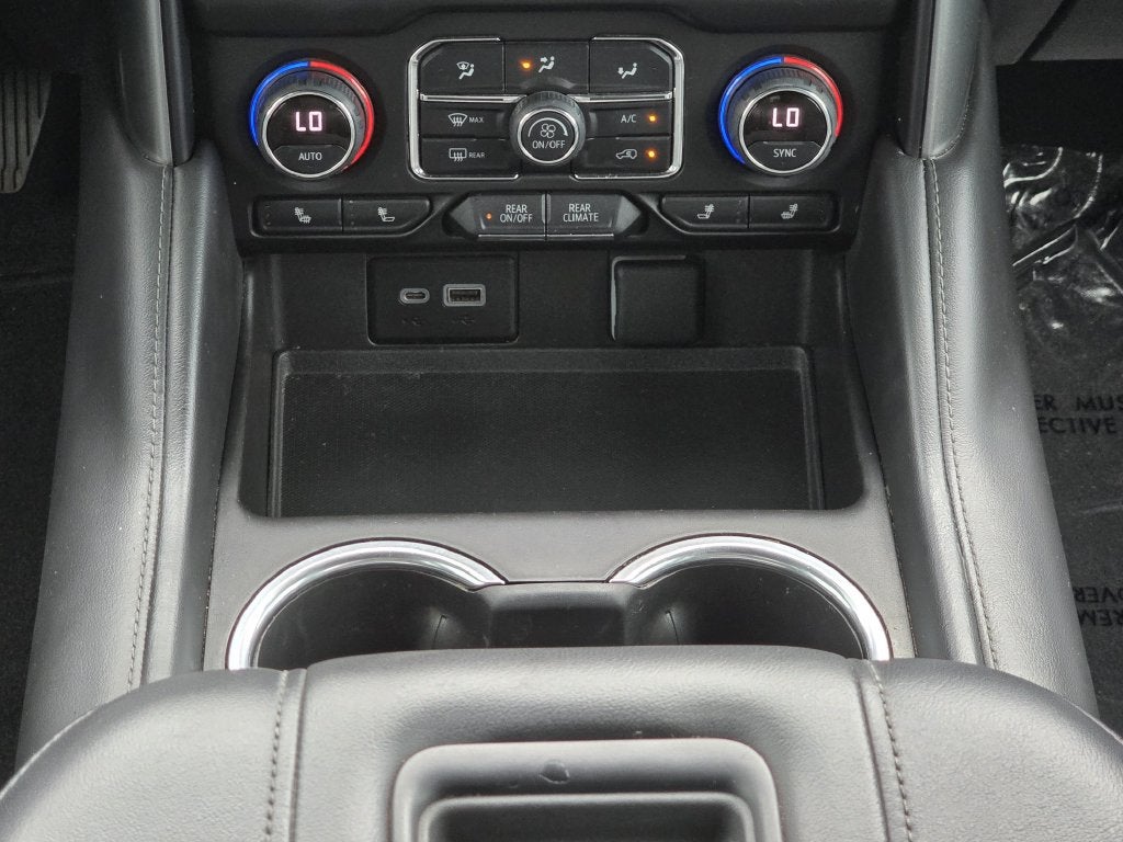 2022 Chevrolet Suburban LT