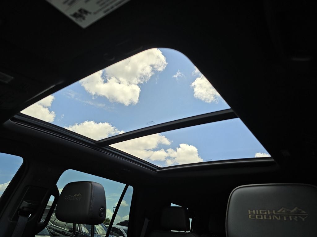 2022 Chevrolet Tahoe High Country