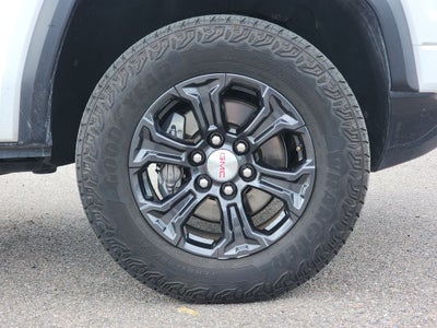 2024 GMC Canyon Elevation
