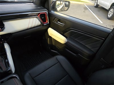 2024 GMC Canyon AT4X