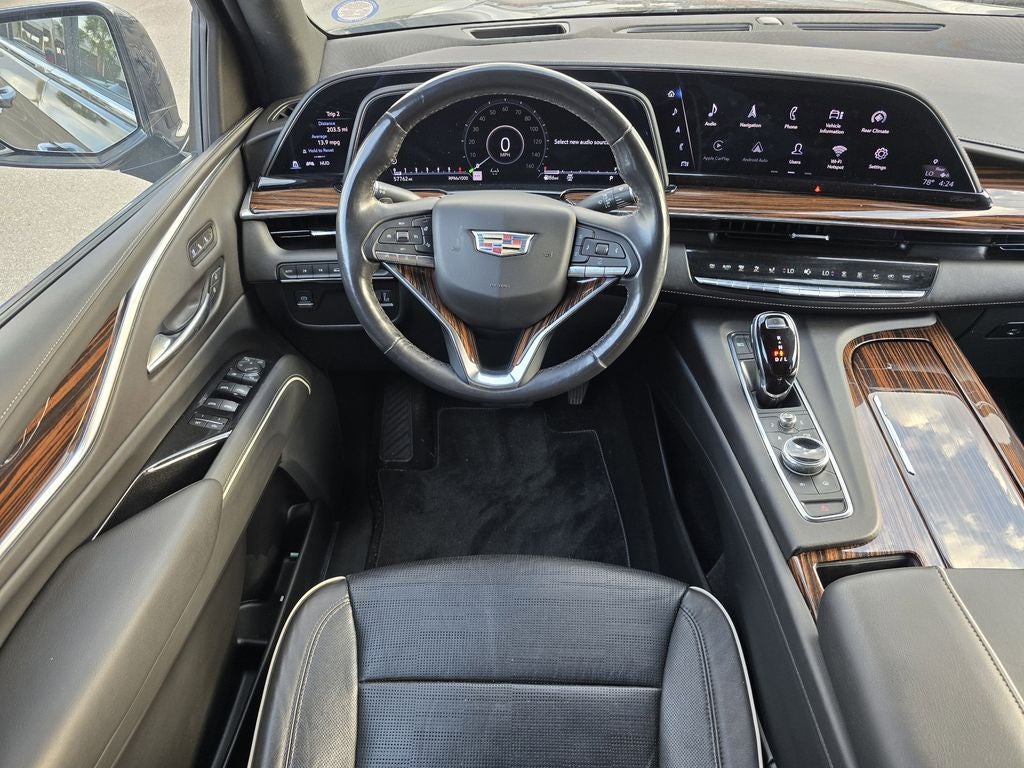 2022 Cadillac Escalade ESV Premium