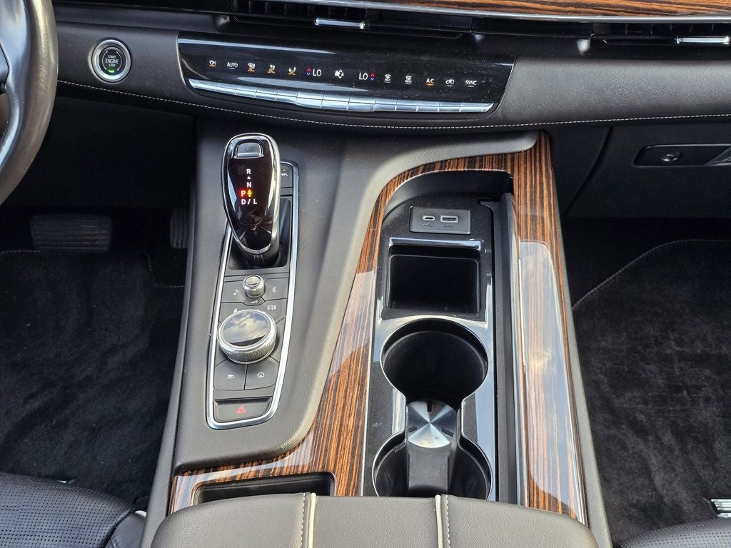 2022 Cadillac Escalade ESV Premium