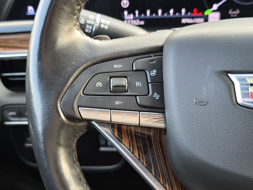 2022 Cadillac Escalade ESV Premium