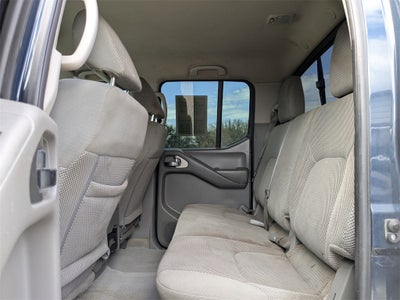 2015 Nissan Frontier SV