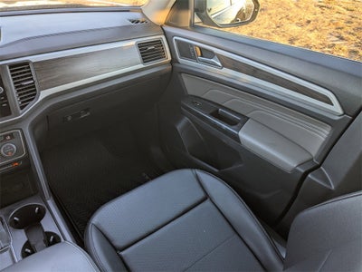 2021 Volkswagen Atlas 3.6L V6 SE w/Technology