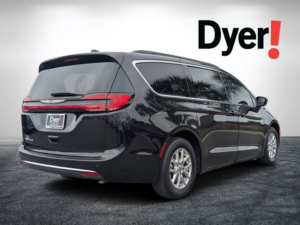 2022 Chrysler Pacifica Touring L