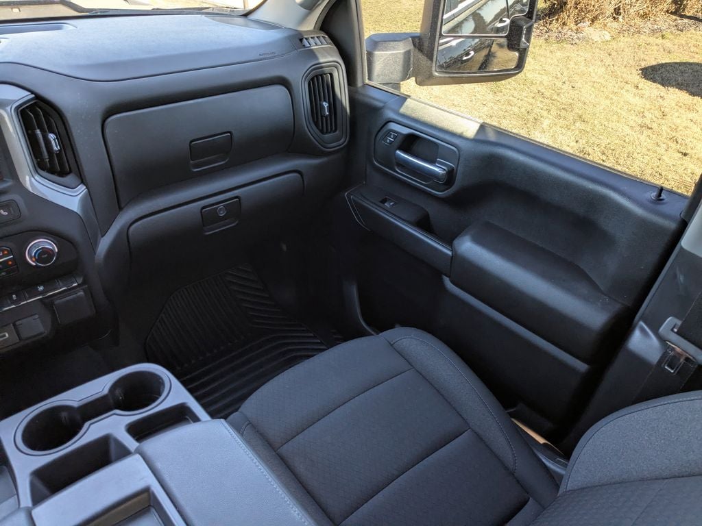 2025 Chevrolet Silverado 2500HD Custom