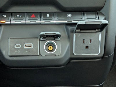 2025 Chevrolet Silverado 2500HD Custom