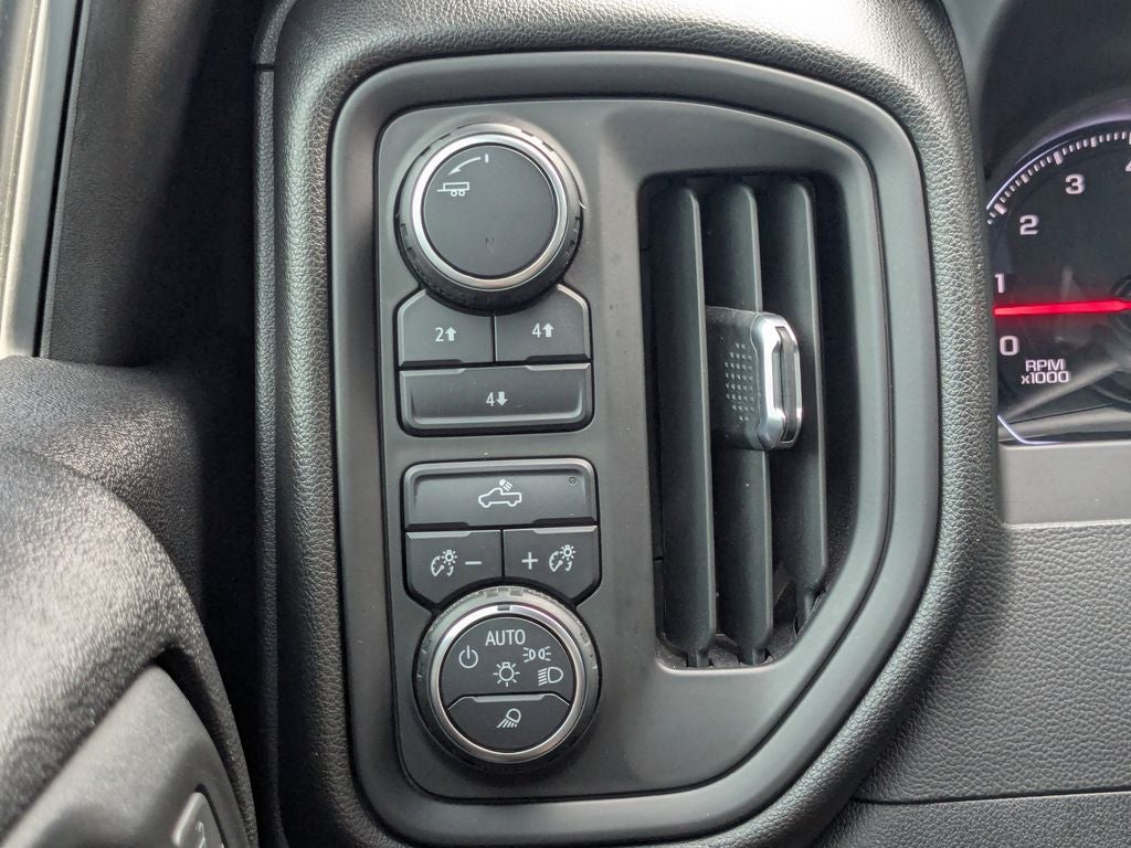 2022 Chevrolet Silverado 2500HD Custom