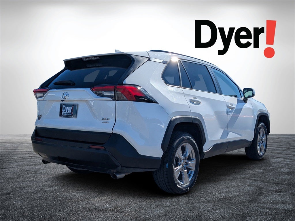 2022 Toyota RAV4 XLE