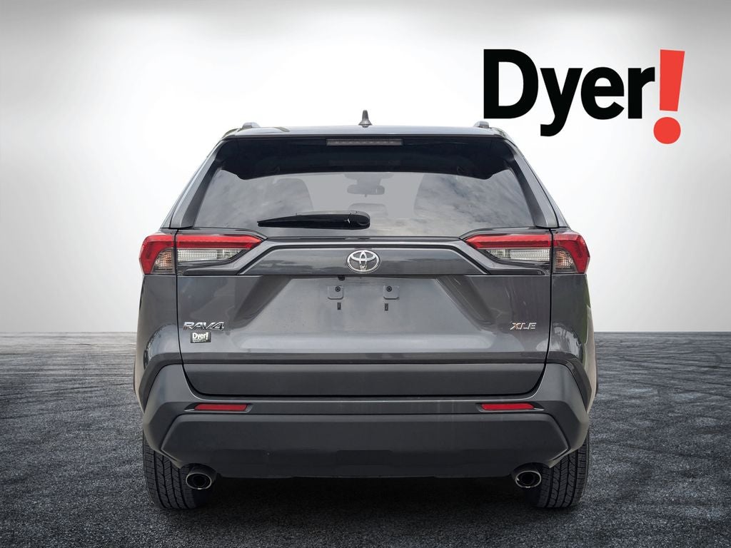 2021 Toyota RAV4 XLE