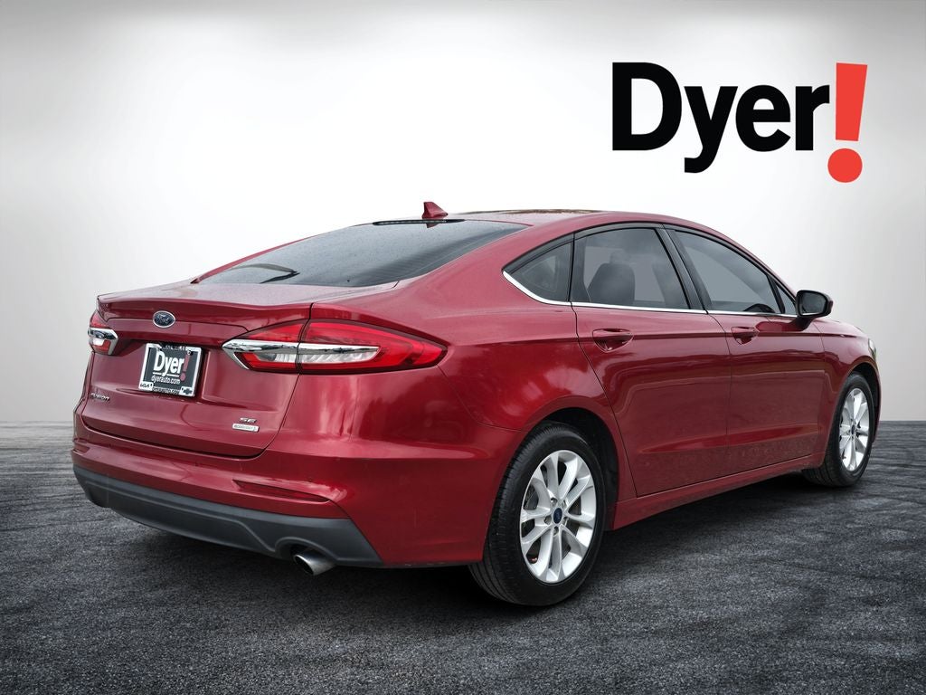 2020 Ford Fusion SE
