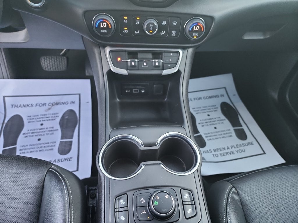 2023 GMC Terrain SLT