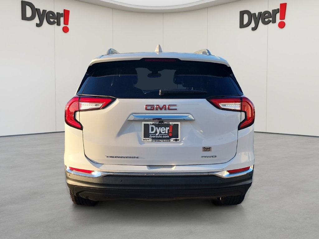 2023 GMC Terrain SLT