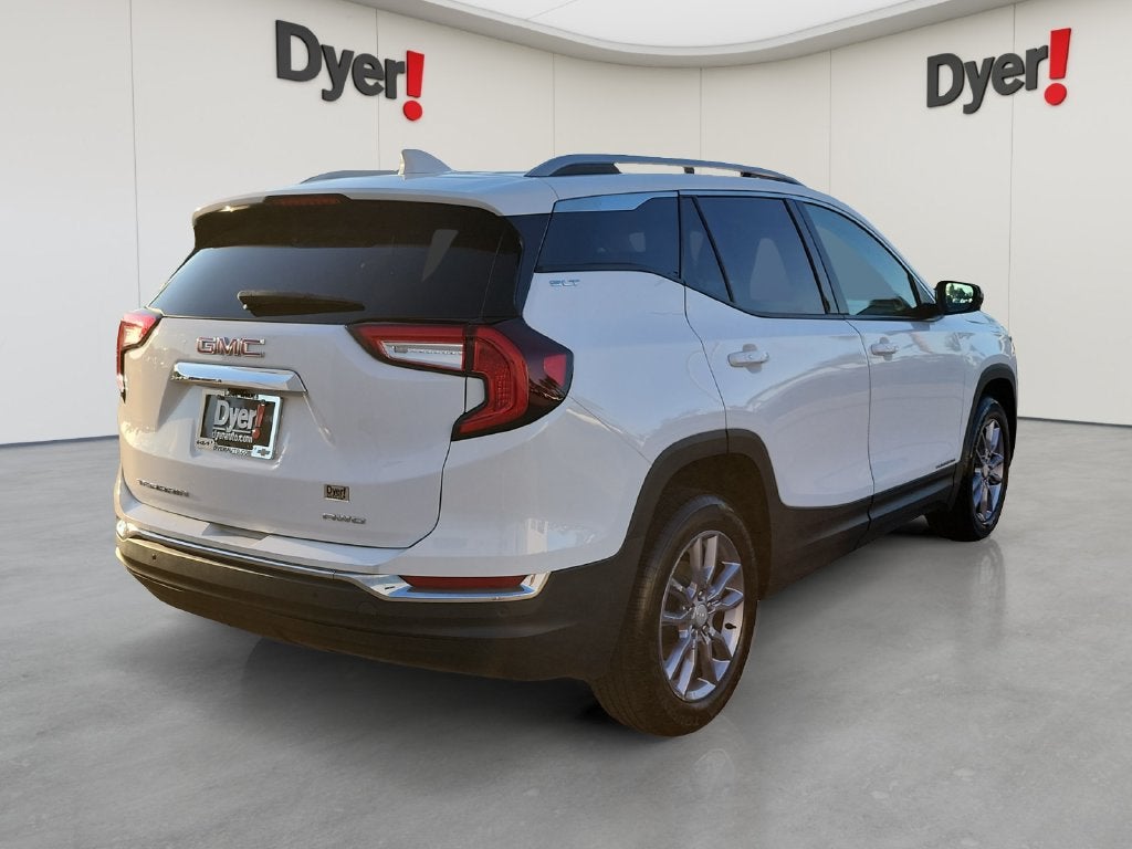 2023 GMC Terrain SLT