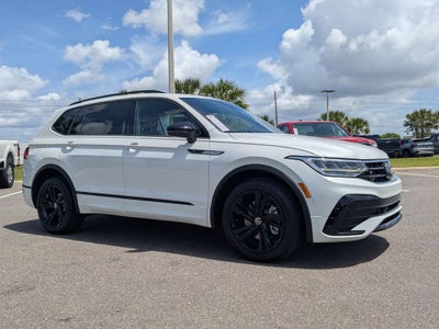 2023 Volkswagen Tiguan 2.0T SE R-Line Black